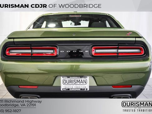 Certified 2023 Dodge Challenger SXT image 6