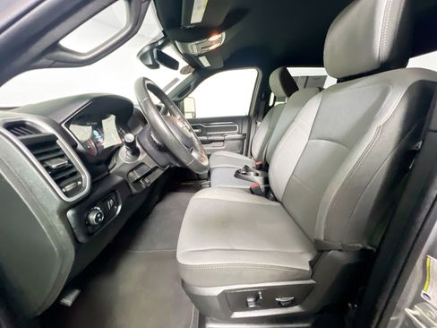 Used 2024 RAM 2500 Big Horn image 14