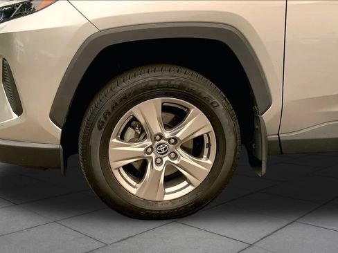 Used 2023 Toyota RAV4 XLE w/ Convenience Package AWD/4WD image 11