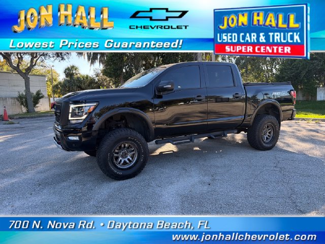 Used 2022 Nissan Titan PRO-4X w/ Pro-4x Convenience Package AWD/4WD image 2