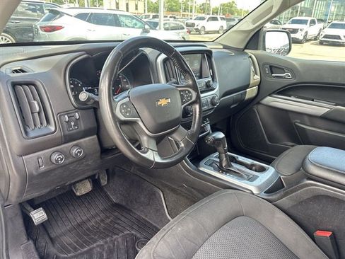 Used 2018 Chevrolet Colorado LT w/ LT Convenience Package AWD/4WD image 10