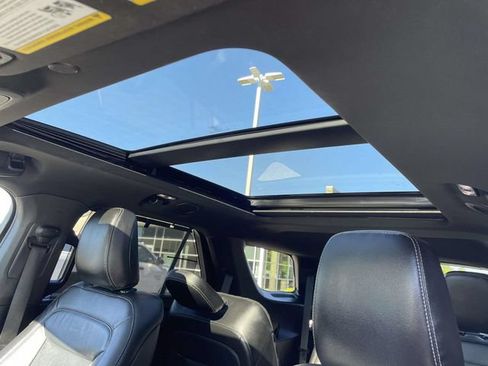 Used 2020 Ford Explorer Limited AWD/4WD image 20