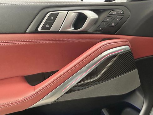 Used 2025 BMW X6 M60i image 25