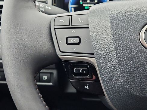 New 2026 Toyota Camry Hybrid AWD/4WD image 17