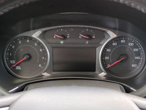 Used 2019 Chevrolet Equinox LT w/ Driver Convenience Package image 30