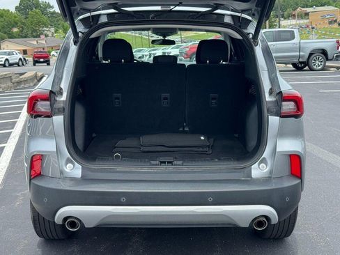 Used 2023 Ford Escape Active AWD/4WD image 5