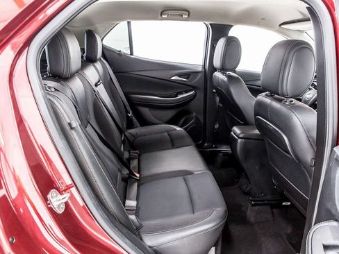 Used 2022 Buick Encore GX Select w/ Sport Touring Package AWD/4WD image 34