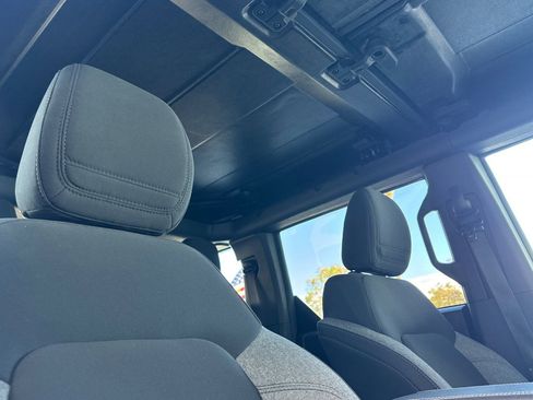 Certified 2025 Ford Bronco Big Bend AWD/4WD image 18