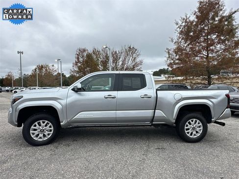 Used 2024 Toyota Tacoma SR5 image 6
