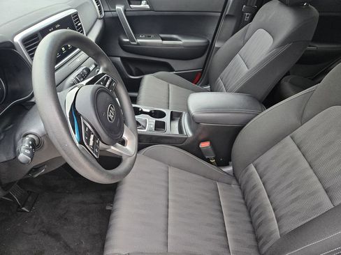 Certified 2022 Kia Sportage LX image 18