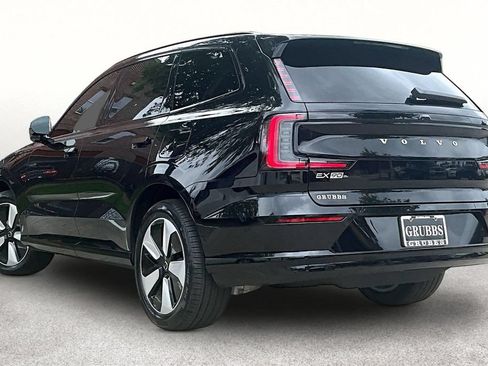 New 2026 Volvo EX90 Plus AWD/4WD image 4