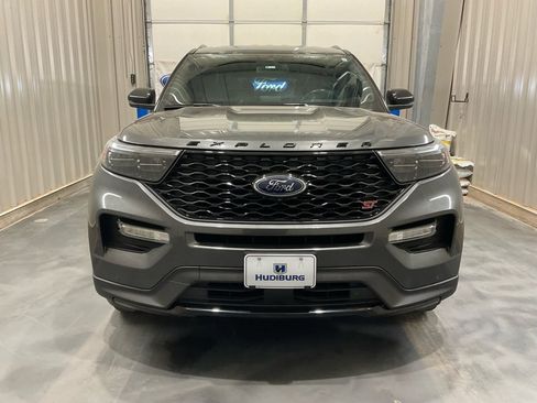 Used 2020 Ford Explorer ST w/ Premium Technology Package image 2