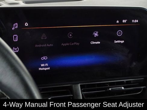 Used 2024 Chevrolet Trax ACTIV w/ Sunroof Package image 28