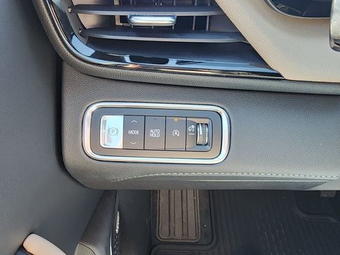 New 2026 Buick Enclave Preferred image 18