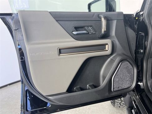 Used 2024 GMC Hummer EV 3X w/ Battery Pack, 24 Module Pack image 23
