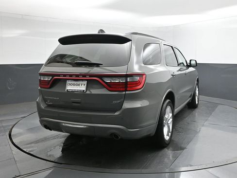 Used 2024 Dodge Durango GT image 11
