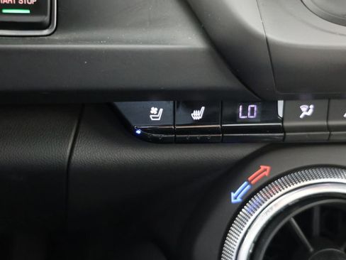 Used 2021 Chevrolet Camaro SS image 9