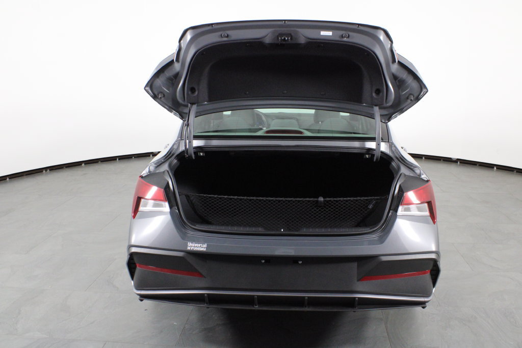 Certified 2026 Hyundai Elantra Sport FWD image 17