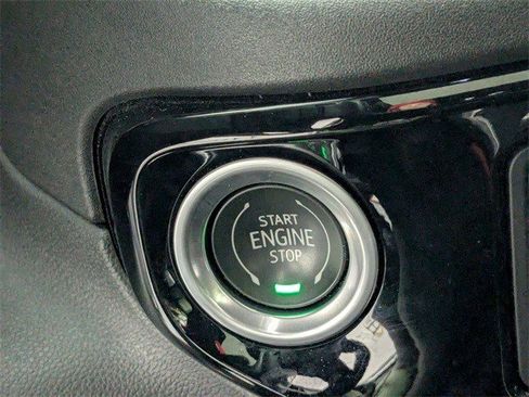 Certified 2022 Chevrolet Silverado 1500 High Country w/ High Country Premium Package image 27