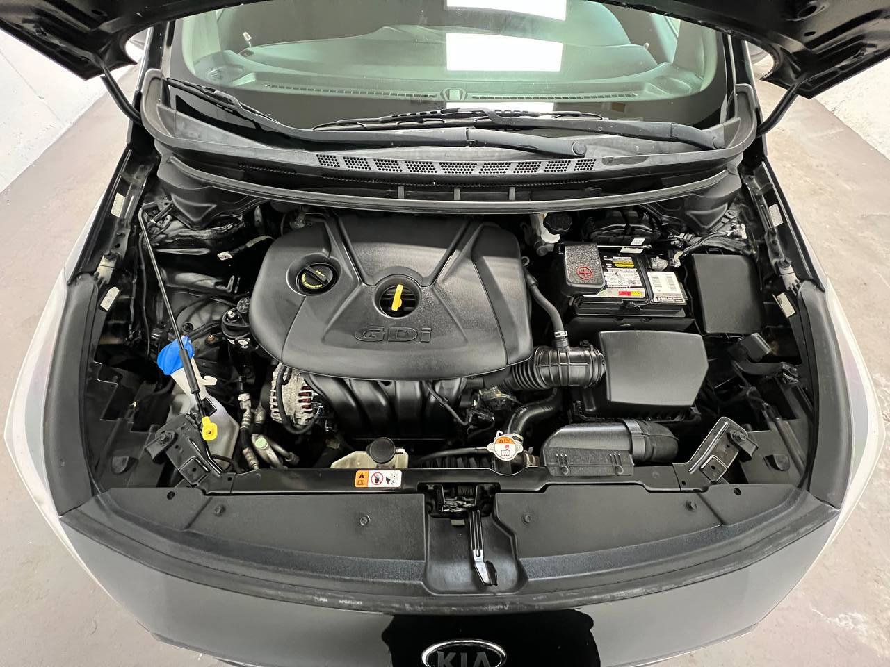 Used 2017 Kia Forte LX FWD image 25
