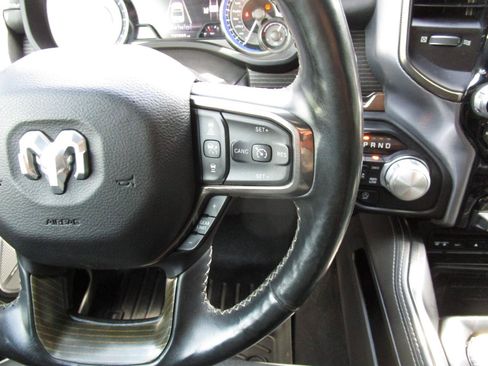 Used 2019 RAM 1500 Limited AWD/4WD image 14