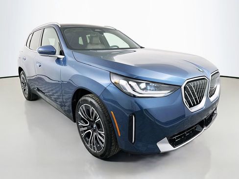 New 2026 BMW X3 xDrive30 w/ Convenience Package image 3