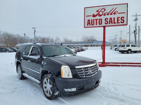 Used 2008 Cadillac Escalade Base AWD 4dr SUV image 1