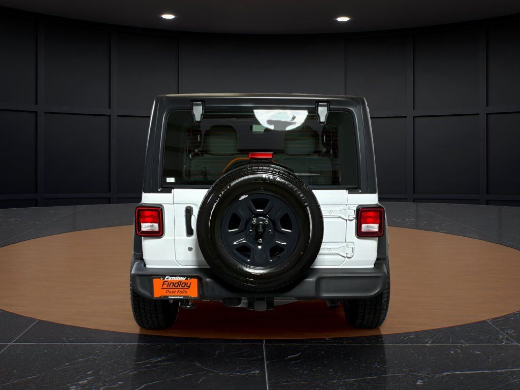 Certified 2022 Jeep Wrangler Sport AWD/4WD image 4