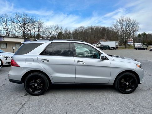 Used 2017 Mercedes-Benz GLE 350 4MATIC image 9