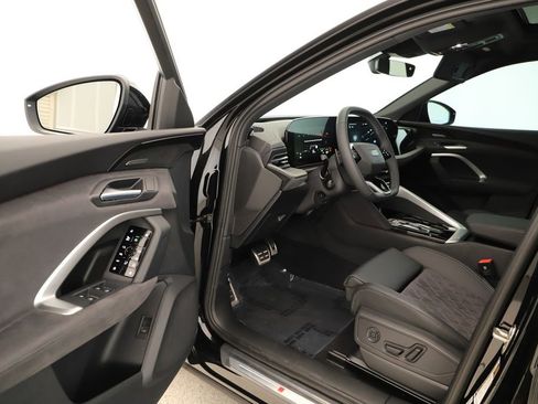 New 2025 Audi SQ5 Premium Plus AWD/4WD image 14