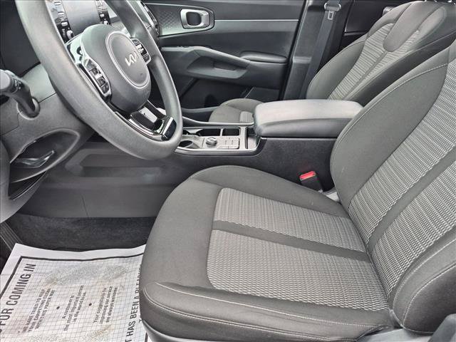 Used 2022 Kia Sorento LX FWD image 15
