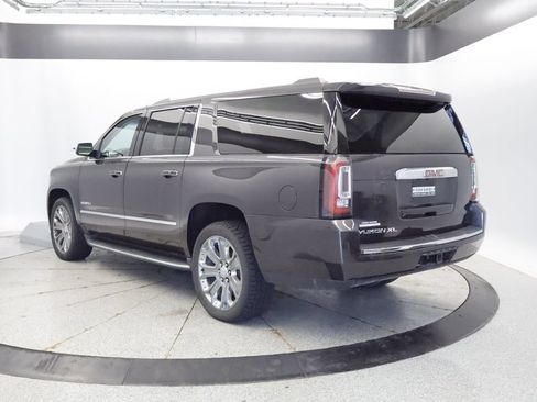 Used 2016 GMC Yukon XL Denali w/ Open Road Package AWD/4WD image 3