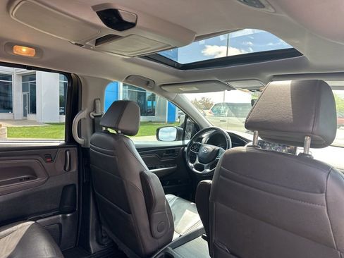 Used 2019 Honda Odyssey EX-L image 33