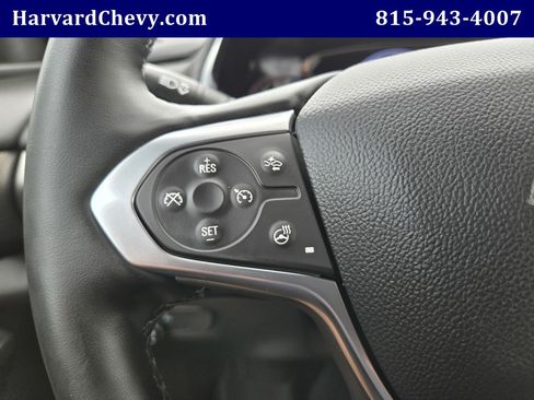 Used 2023 Chevrolet Traverse Premier AWD/4WD image 21