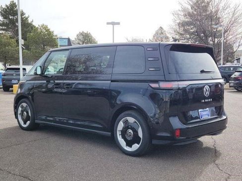 New 2025 Volkswagen ID. Buzz Pro S image 5