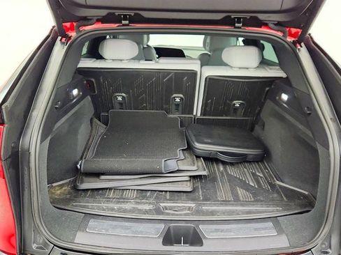 Used 2024 Cadillac Lyriq Luxury image 22