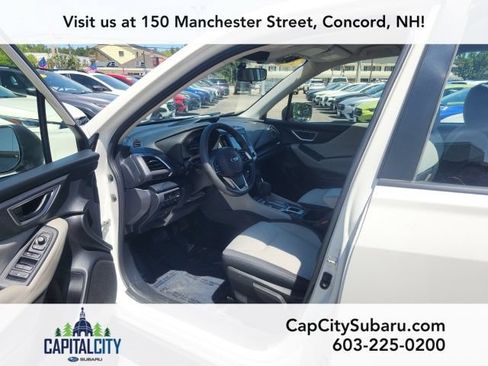 Used 2022 Subaru Forester AWD/4WD image 11