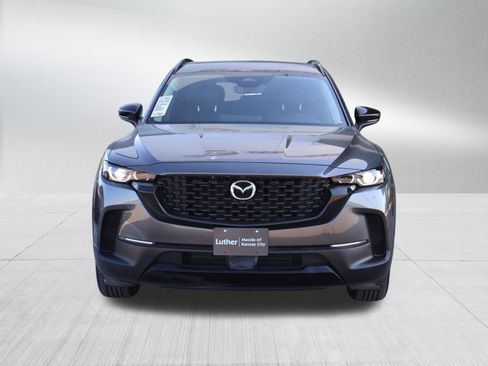 Used 2025 MAZDA CX-50 AWD 2.5 Hybrid w/ Premium Pkg image 2
