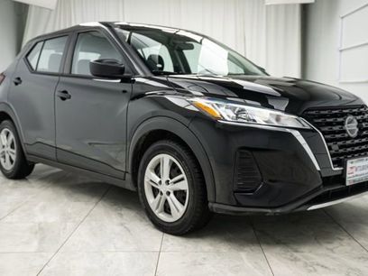 Used 2021 Nissan Kicks S