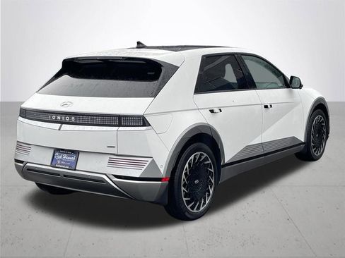 Used 2023 Hyundai Ioniq 5 Limited image 6