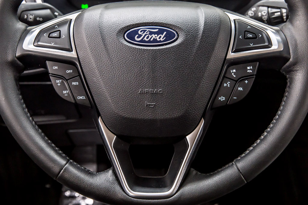 Used 2020 Ford Edge SEL FWD image 23