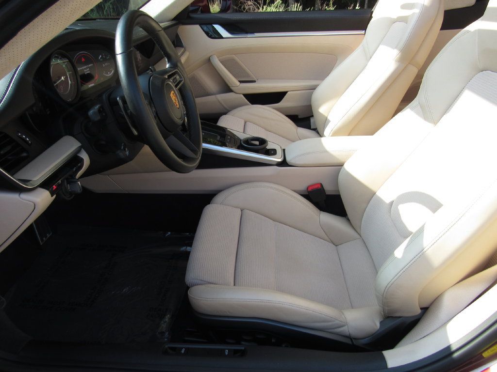 Certified 2021 Porsche 911 AWD/4WD image 5
