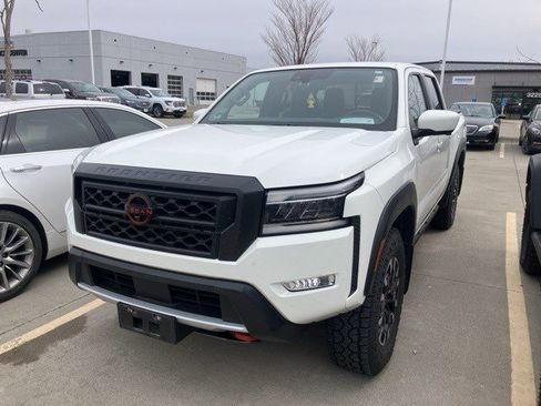 Used 2022 Nissan Frontier PRO-4X image 1