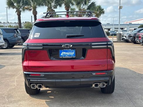New 2026 Chevrolet Traverse RS FWD image 12