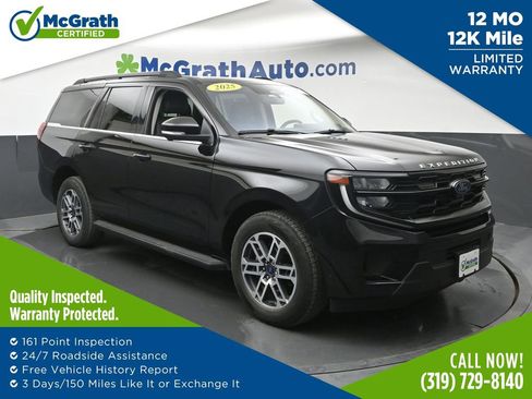Used 2025 Ford Expedition Active AWD/4WD image 1