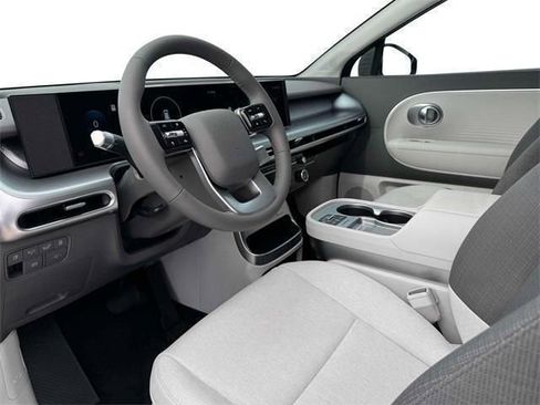 New 2026 Hyundai Ioniq 9 SE image 14