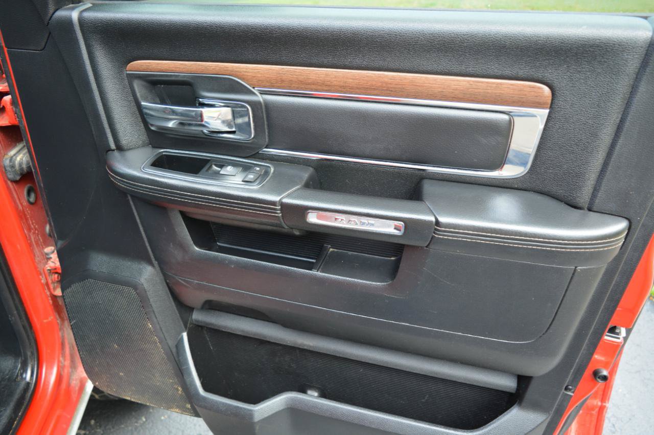 Used 2015 RAM 2500 Laramie AWD/4WD image 15