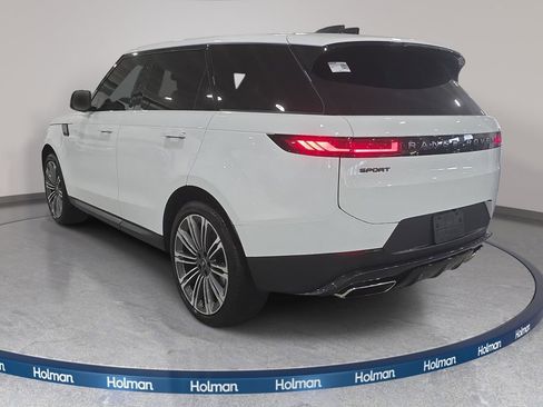 Used 2024 Land Rover Range Rover Sport SE AWD/4WD image 8