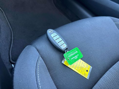 Used 2024 Nissan Altima 2.5 SV image 26