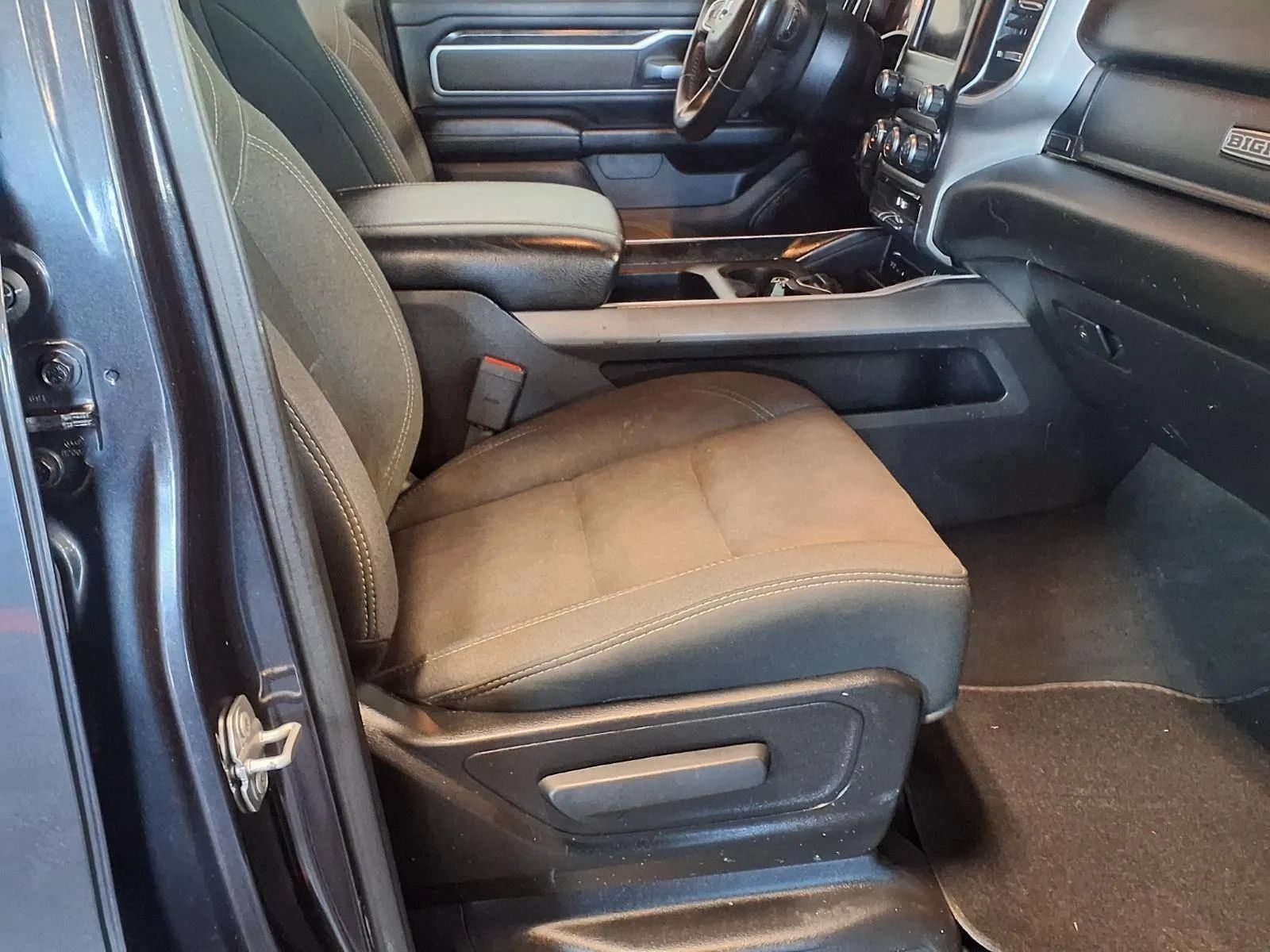 Used 2019 RAM 1500 Big Horn AWD/4WD image 13